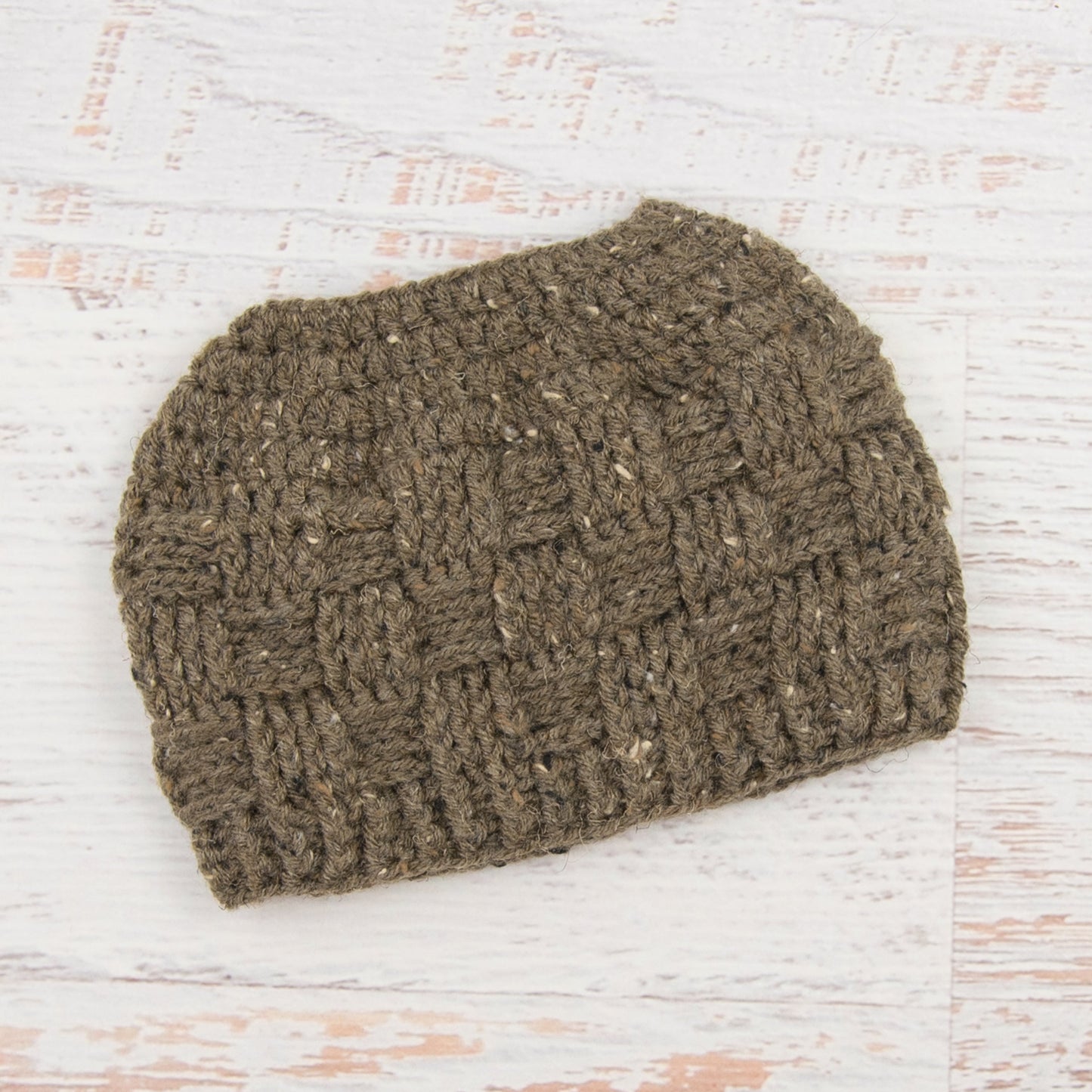 In-Stock The 'Everyday' Messy Bun Hat in Barley