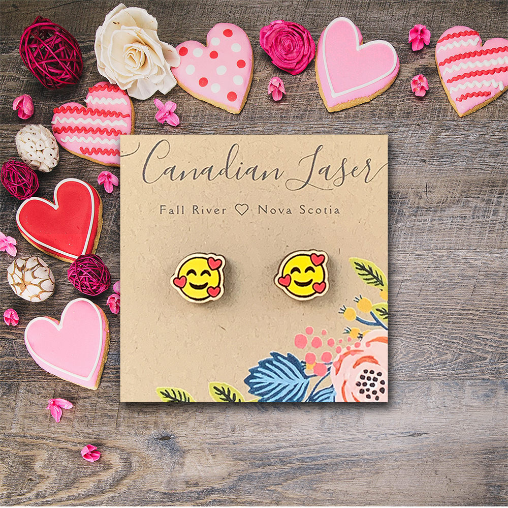 Hand Painted Wooden Studs - Holiday - Valentine - Emoji In Love