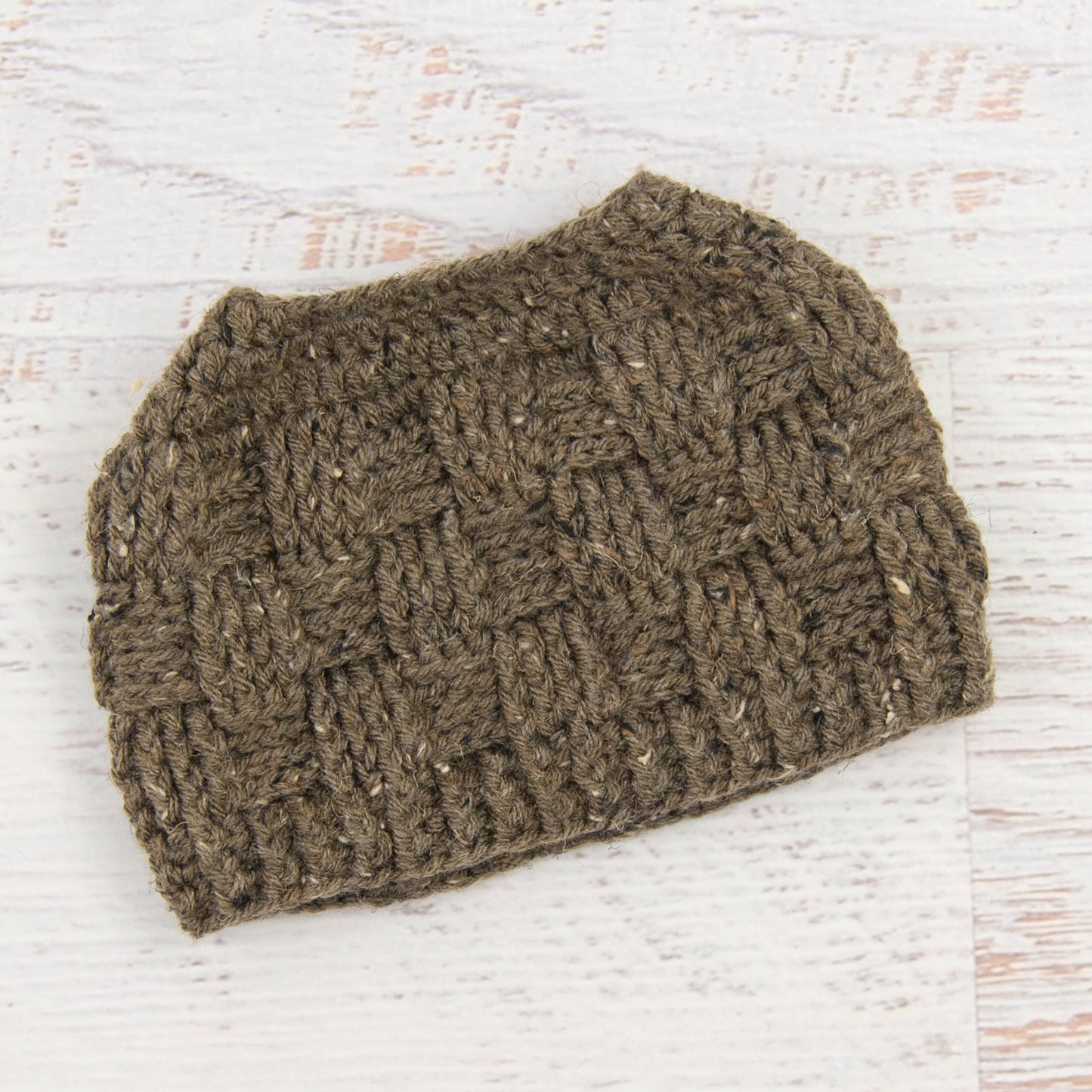 In-Stock 3-10 Year The 'Everyday' Messy Bun Hat in Barley